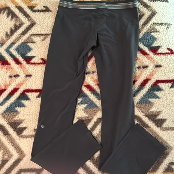 Preloved Lululemon Leggings Gray - Picture 3 of 7